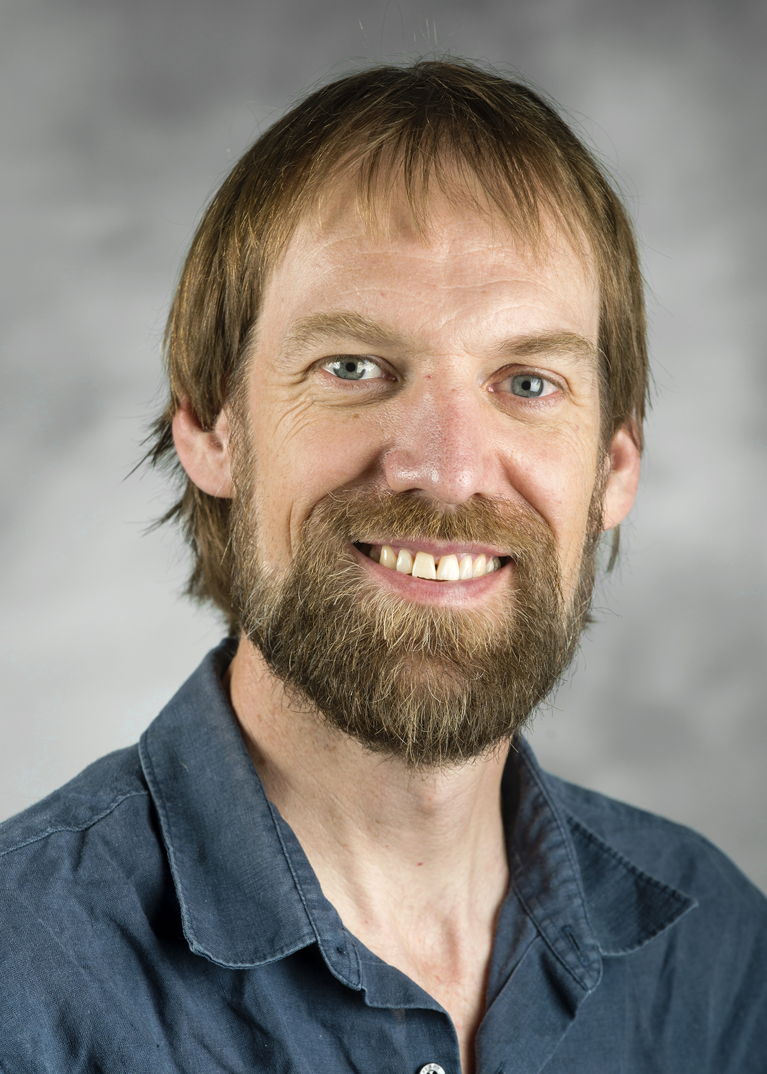 Eric Jones photo
